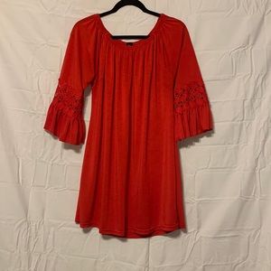 Long Red blouse (goes grey with leggings) with lace arm detail